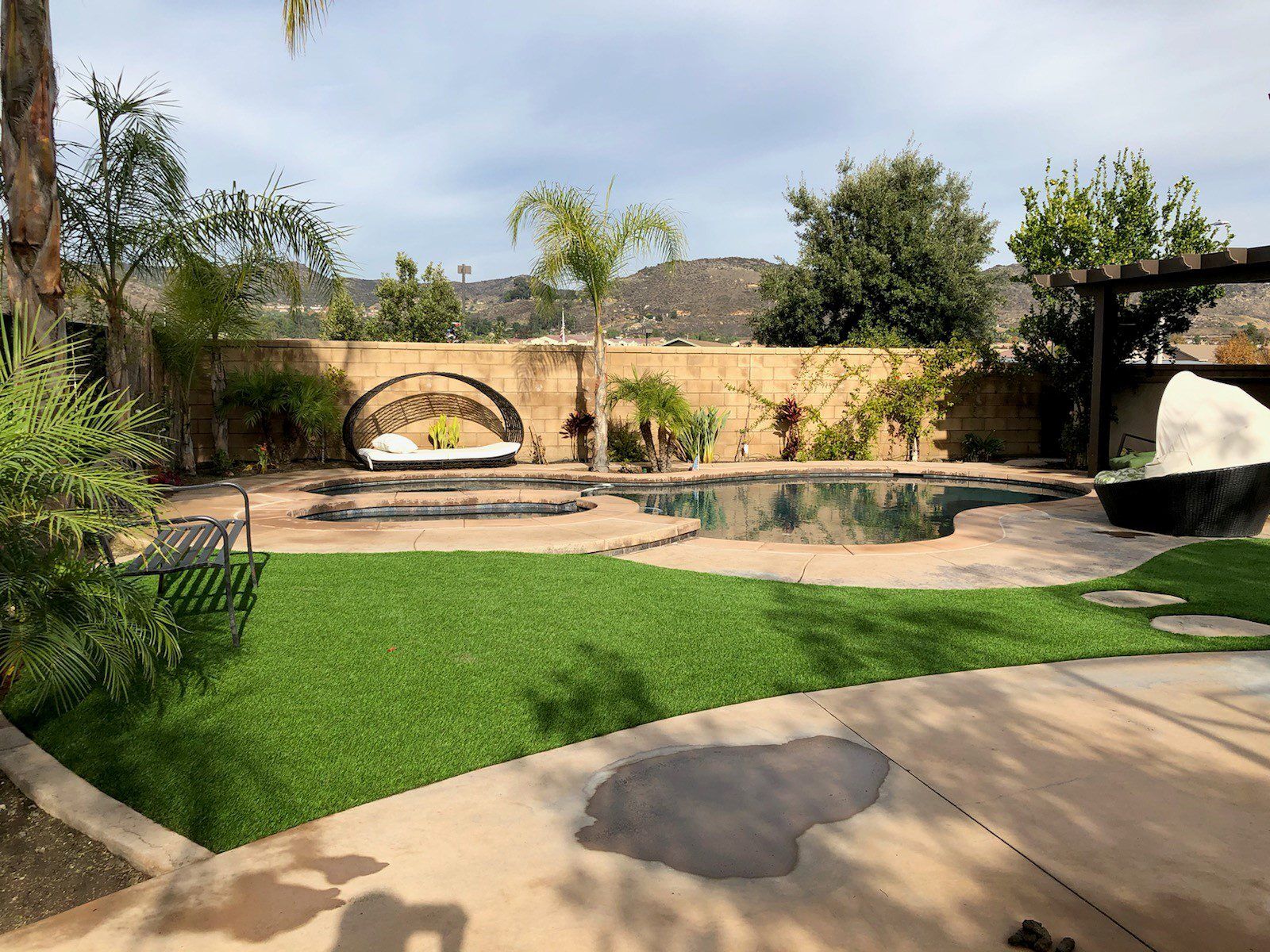 Artificial Grass Maintenance Tips, Menifee Artificial Grass & Pavers